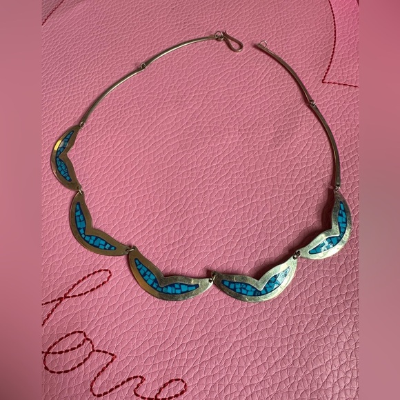 Jewelry - Vintage Mexico Alpaca Silver Blue Turquoise Inlay Wavy Necklace